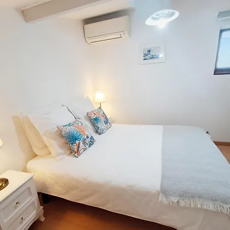 Dom wakacyjny Le Pouffre, Maison De Pecheur Au Quartier Des Artistes, Clim, Wifi Sète